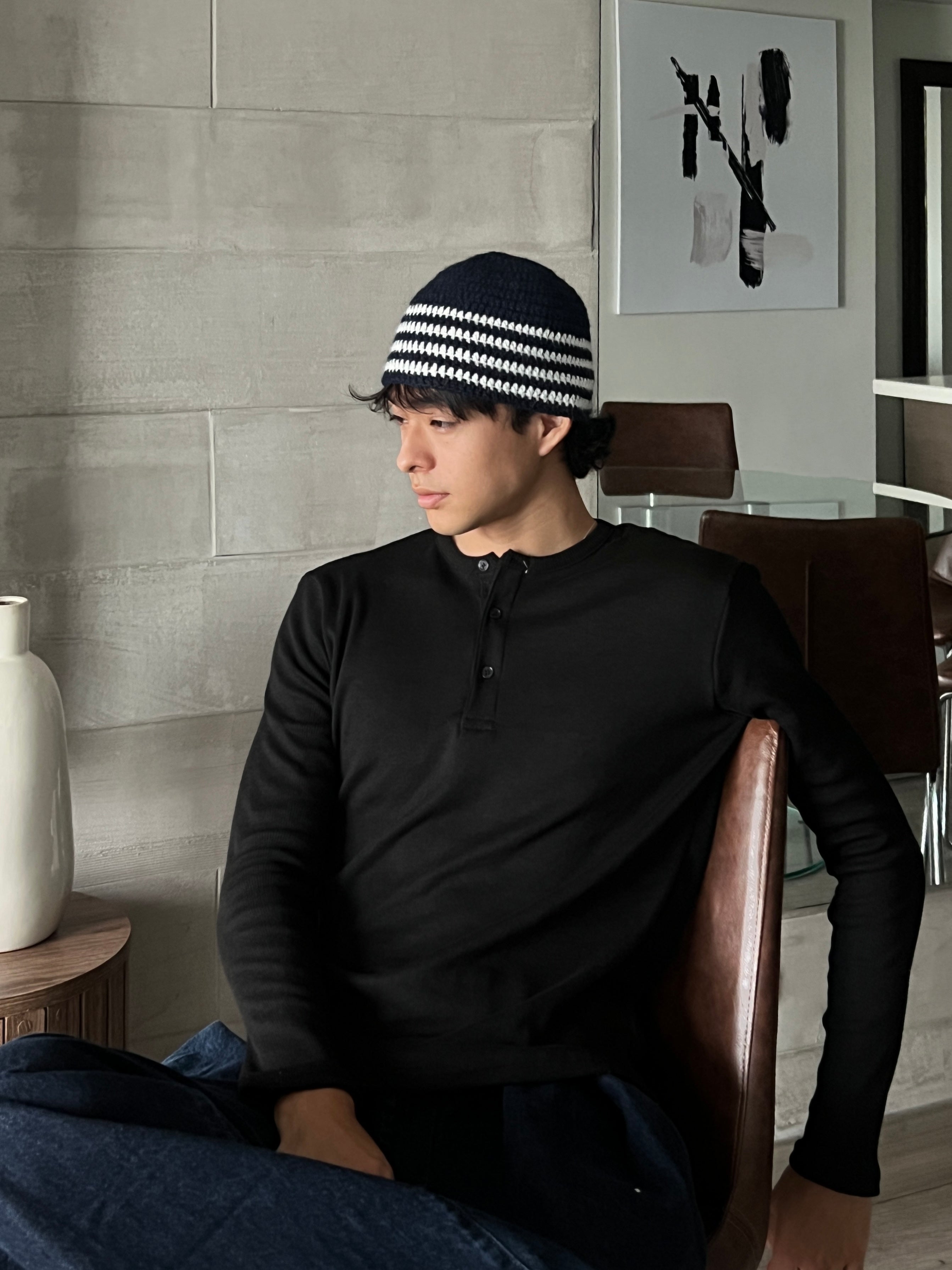 NAVY WOOL BEANIE